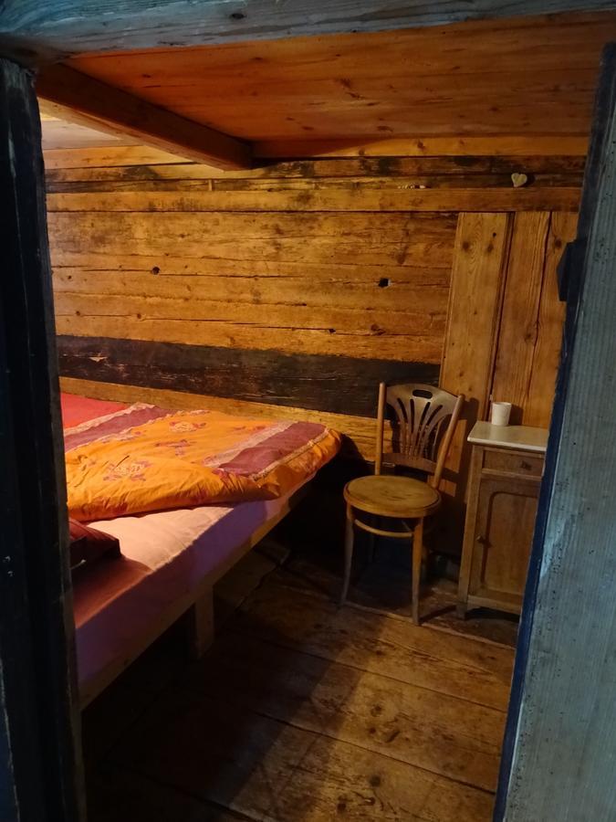 Evergrin Gadmen Buitenkant foto